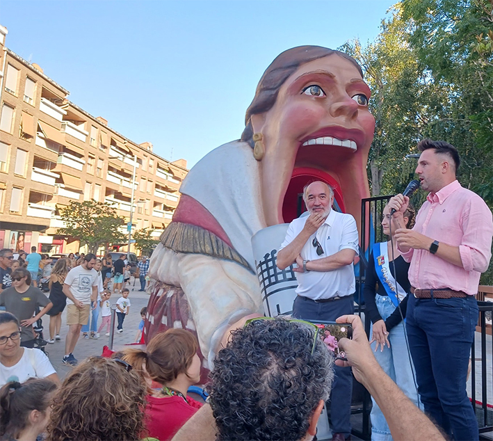 tragachicos de la Dolores en Calatayud