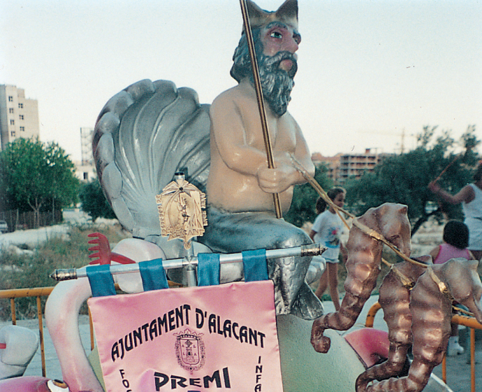 falla hoguera plantada en alicante