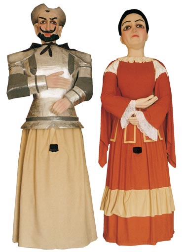 Fabricación Gigantes Zaragoza D. Quijote y Dulcinea